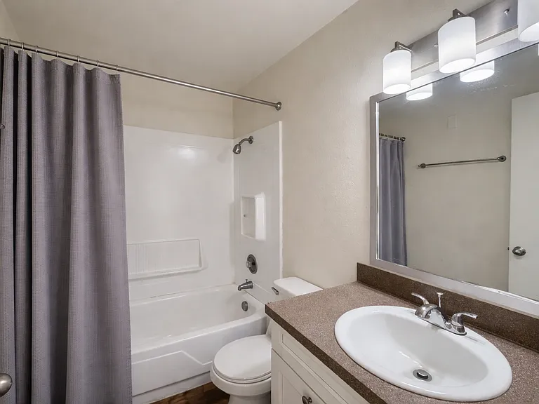 Comfortable Beaverton Living in a Convenient Location! — Photo 50