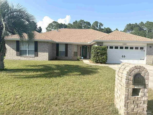 7372 Peterson Ln, Pensacola, FL 32506