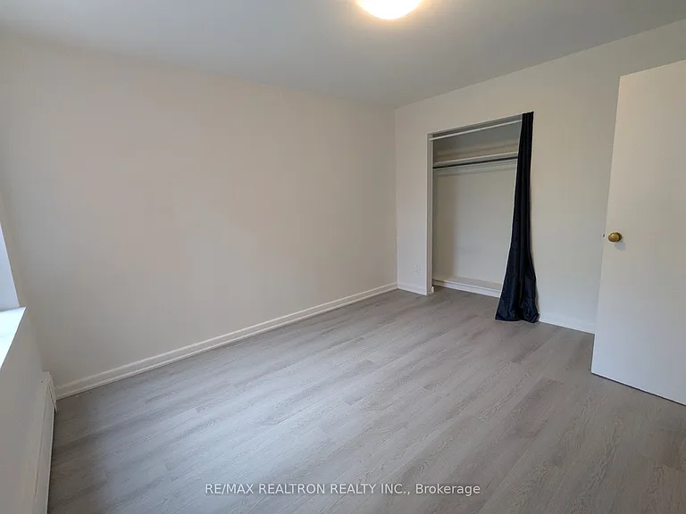 40 Meadowbrook Rd #4 — Photo 13