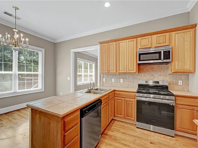 1566 Greyson Rdg — Photo 11