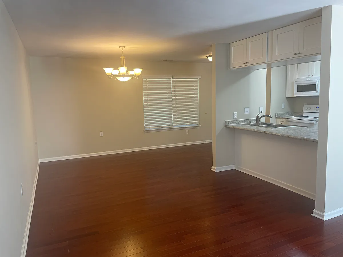 Photo 2 of 9 - 738 Selma Burke Ln - Matthews, NC Building Photo - 738 Selma Burke Ln