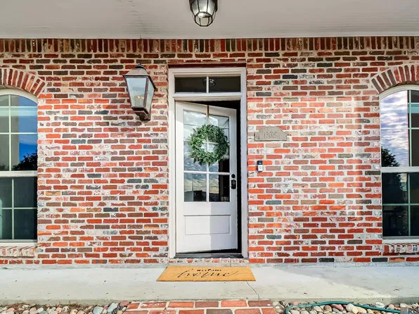 13019 N Vieux Carre Cir, Baton Rouge, LA 70818