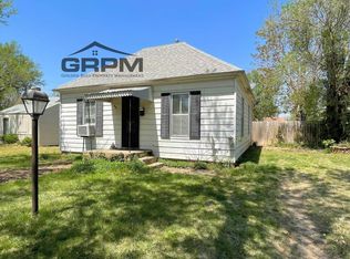 806 E 10th Ave, Hutchinson, KS 67501