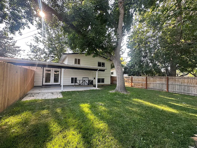624 S Lawrence Ave #A — Photo 23