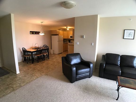 3rd image of 200 Lougheed Dr #1413