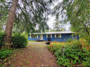 1516 Tiedman Rd SW, Lakebay, WA 98349
