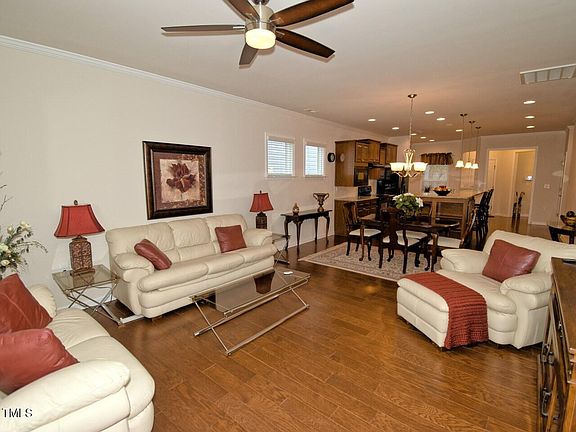 5th image of 528 Turnstone Dr