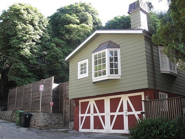 1st image of 10266 Chrysanthemum Ln
