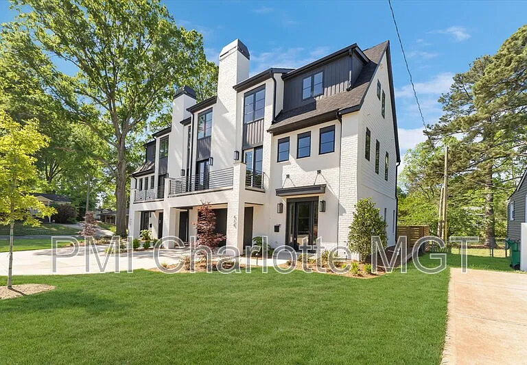 428 Dover Ave — Photo 3