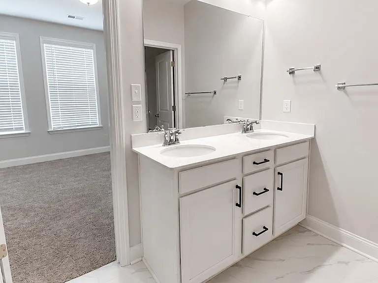 820 Alma Square Dr — Photo 16