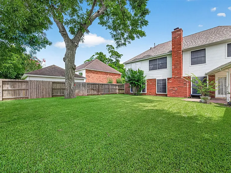 4506 Warwick Dr — Photo 32