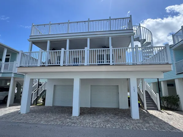 423 E Intercoastal Dr #423, Jensen Beach, FL 34957