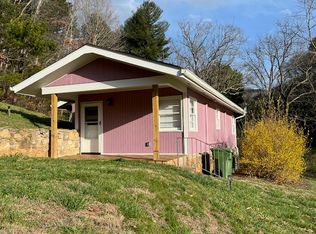 1 1/2 Sycamore St, Asheville, NC 28804