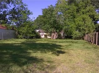 1220 N Shattuck St, Lake Charles, LA 70601
