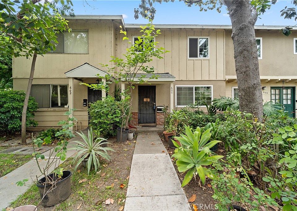1st image of 604 E Matchwood Pl