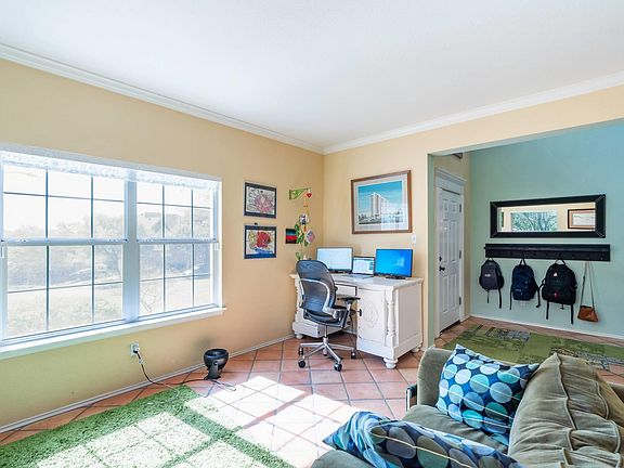 5th image of 7000 Bending Oak Rd