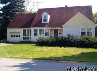 3 Lawrence Ave, New Hartford, NY 13413