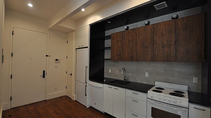 1st image of 136 Erasmus St APT 1B