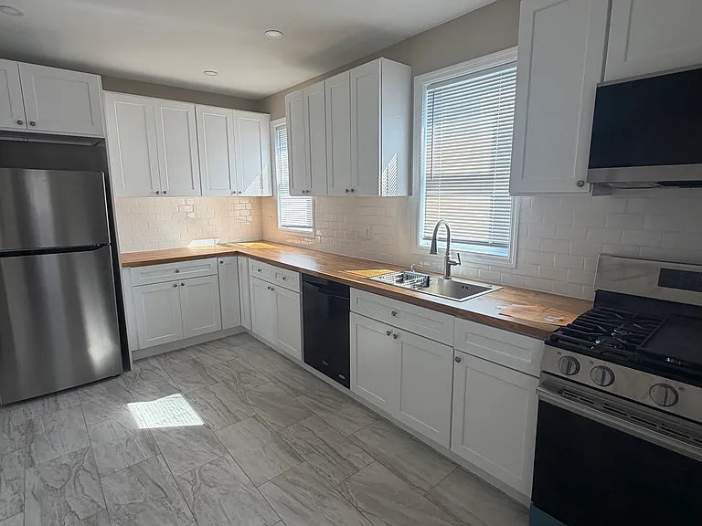 541 Fern St — Photo 6