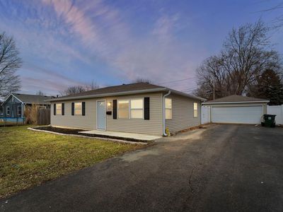 303 Spruce St, North Aurora, IL, 60542