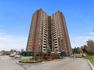 61 Richview Rd #1807, Toronto, ON M9A4M8