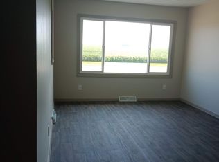 403 Boles Ave, Chenoa, IL 61726