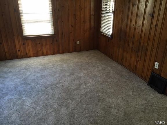 5th image of 3367 Sims Ave