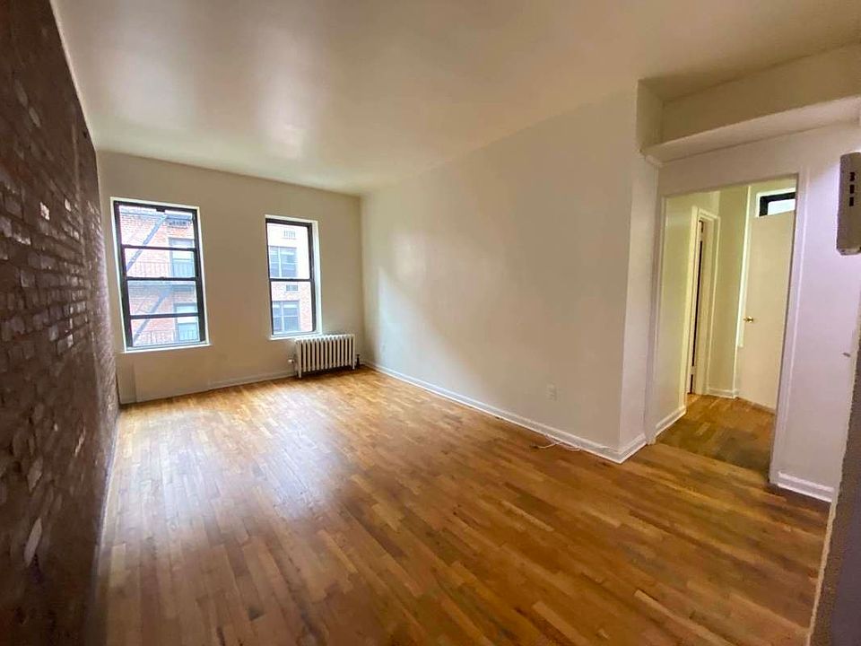 1st image of 226 E 29th St #44