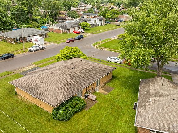 5th image of 577-581 Stonyridge Ave