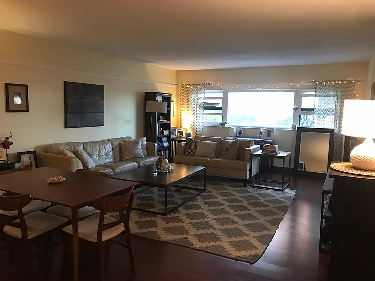 Great room shown furnished for scale (same size great rm in another unit of the condo_nicely sized)
