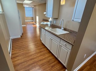 15 N Wickliffe Cir #C, Youngstown, OH 44515