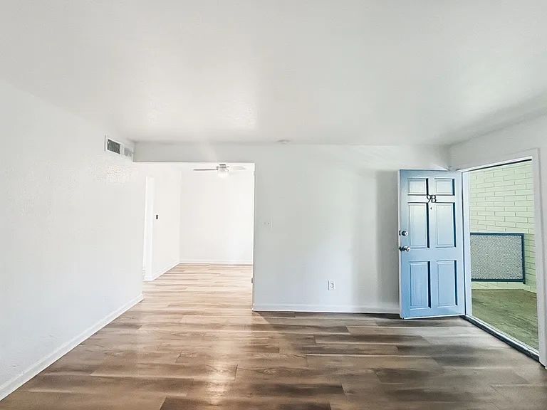 2417 E Campbell Ave #9B — Photo 24