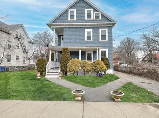 139 Wentworth Ave #3, Providence, RI 02905