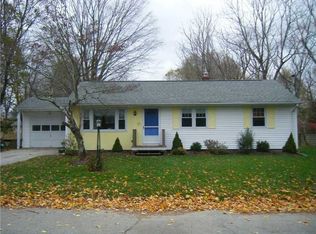 25 Randall St, Smithfield, RI 02828