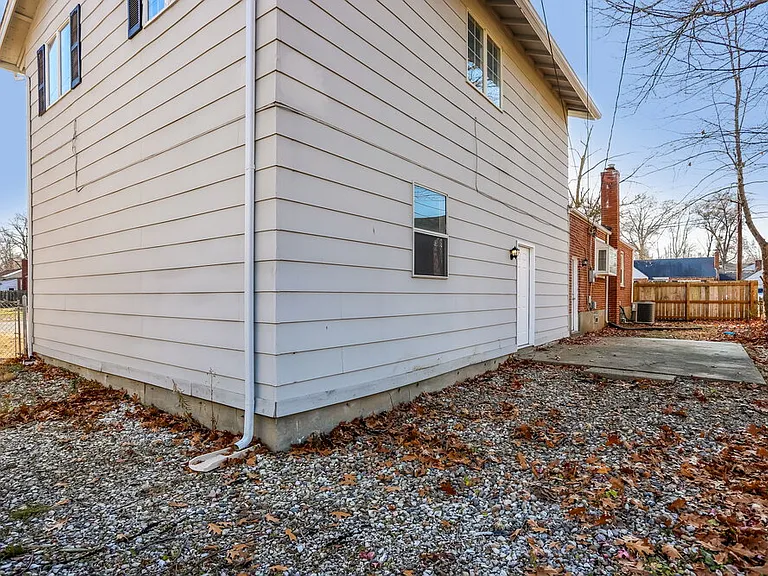 1 Saint Mark Dr — Photo 24