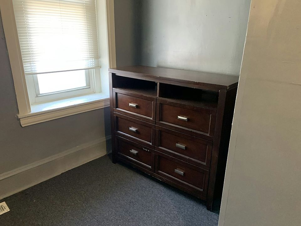 2nd image of 1916 E Orleans St Floor 1