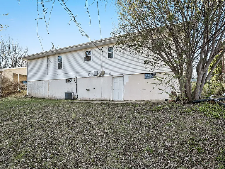 617 S Duchesne Dr — Photo 30