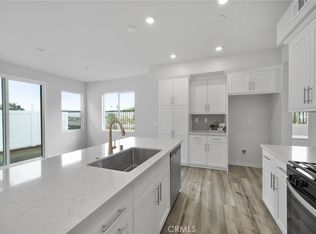 1521 Meriwood Way, Vista, CA 92083