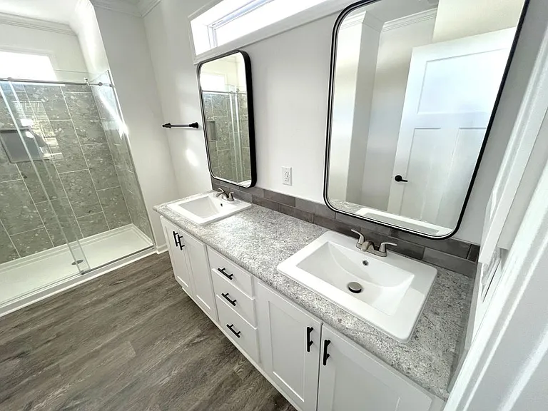 1009 Vervain Dr #1009E — Photo 3