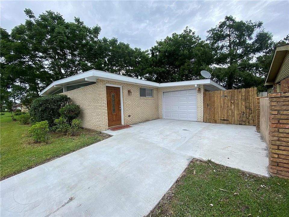 1st image of 4711 Sierra Madre Dr