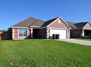 2507 Leyla Ln, College Station, TX 77845