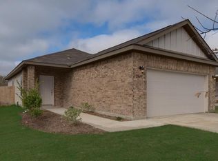2448 Ranger Pass, Seguin, TX 78155