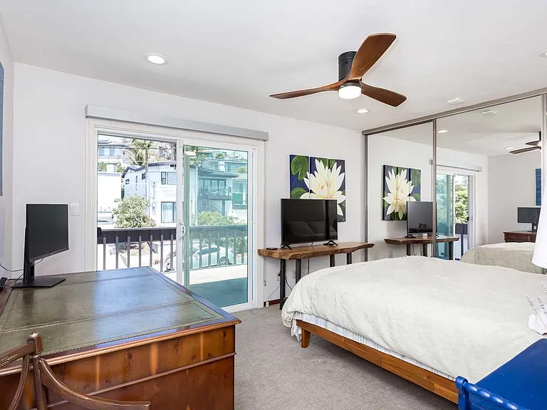 2473 Geranium St — Photo 35