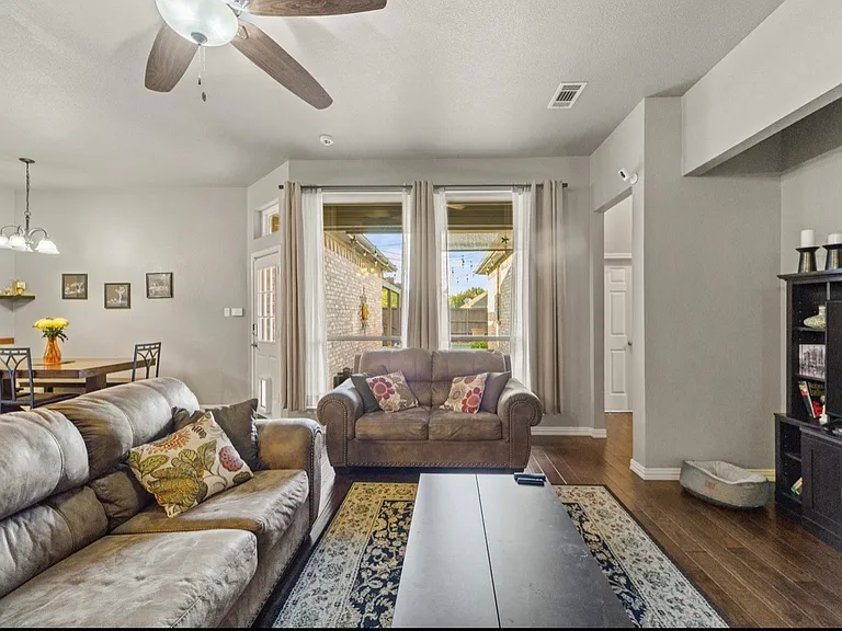 1402 Anchor Dr — Photo 25