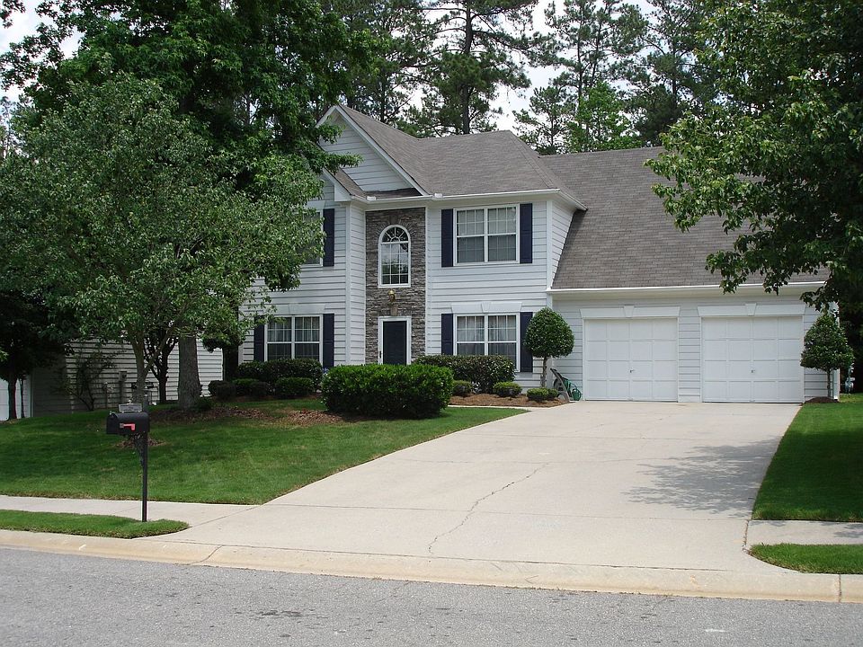 Right Front Street View