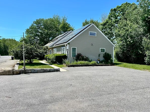 169 Park Ave W, Weymouth, MA 02190