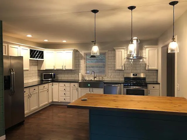 2107 Belmore Ct — Photo 1