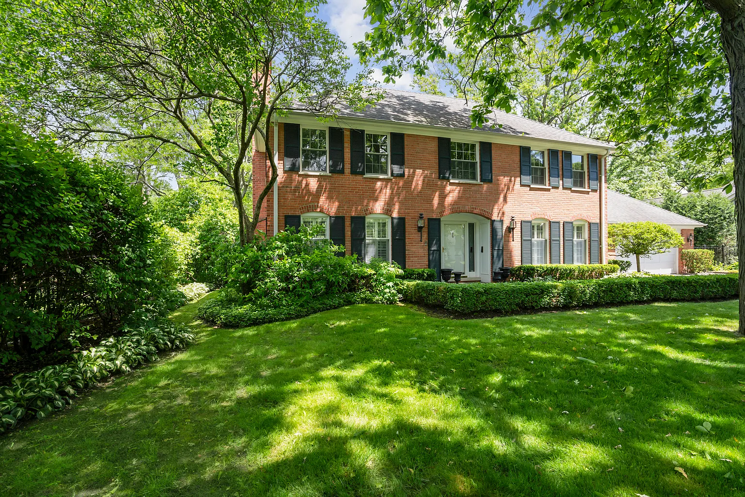 571 Lexington Dr photo 1