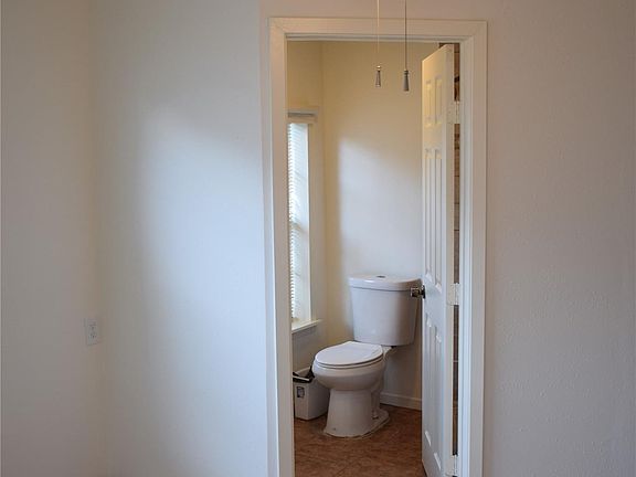 5th image of 1601 Pine St