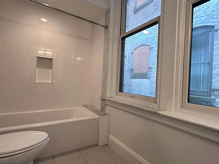 133 Mathewson St #303 — Photo 23